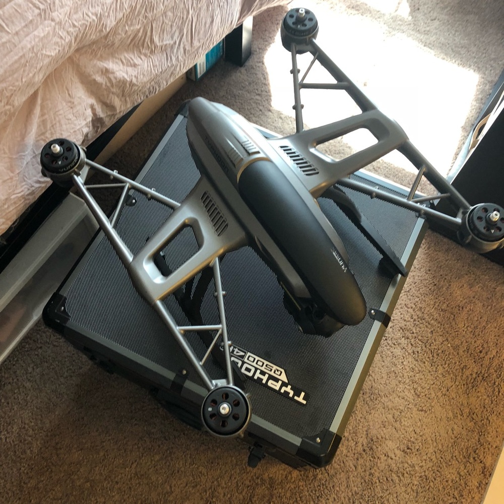 YUNEEC drone